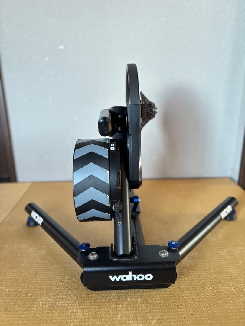 Wahoo KICKR 固定ローラー