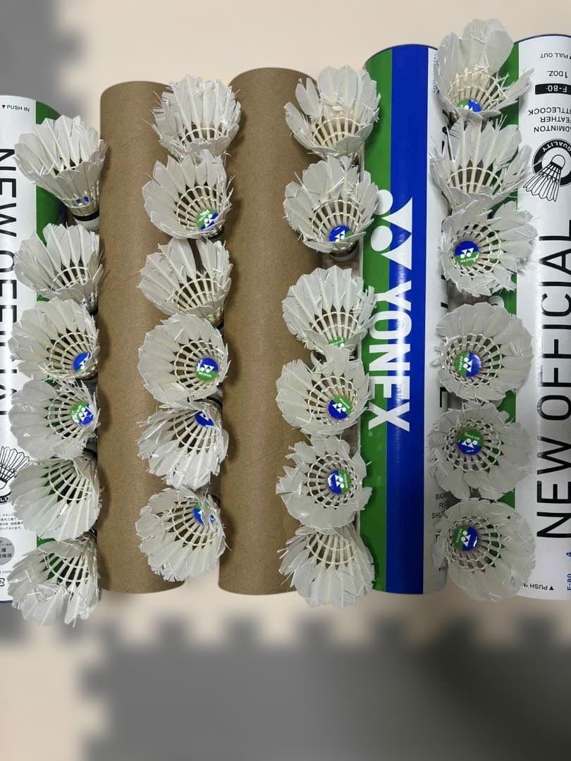 Yonex ニューオフィシャル　4番　中古品