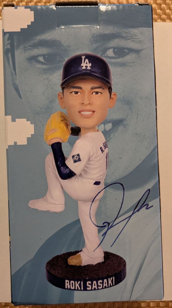 佐々木朗希　 ボブルヘッドフィギュア