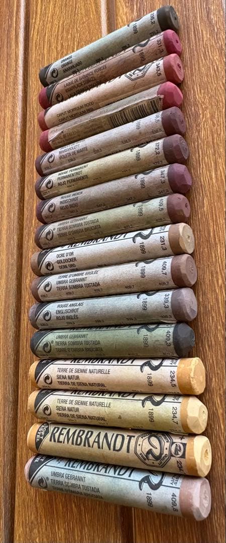 Rembrandt ソフトパステル 64本