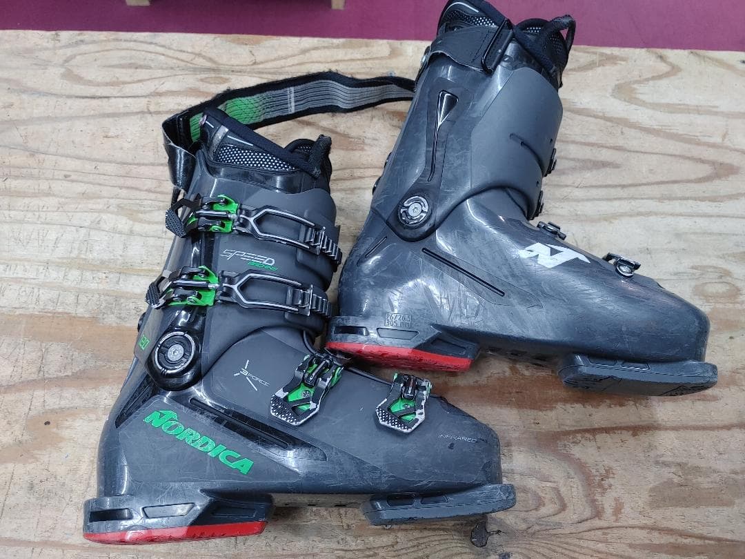 スキー 26-26.5 NORDICA SPEED MACHINE 120