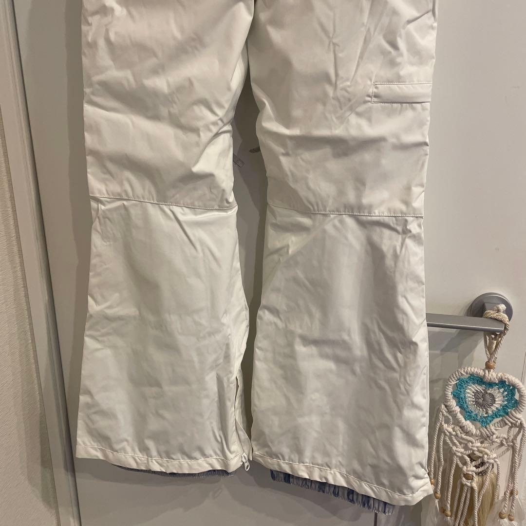 美品★ROXY スノーボードウェア XS 上下セット★ベルト付き★クリーニング済