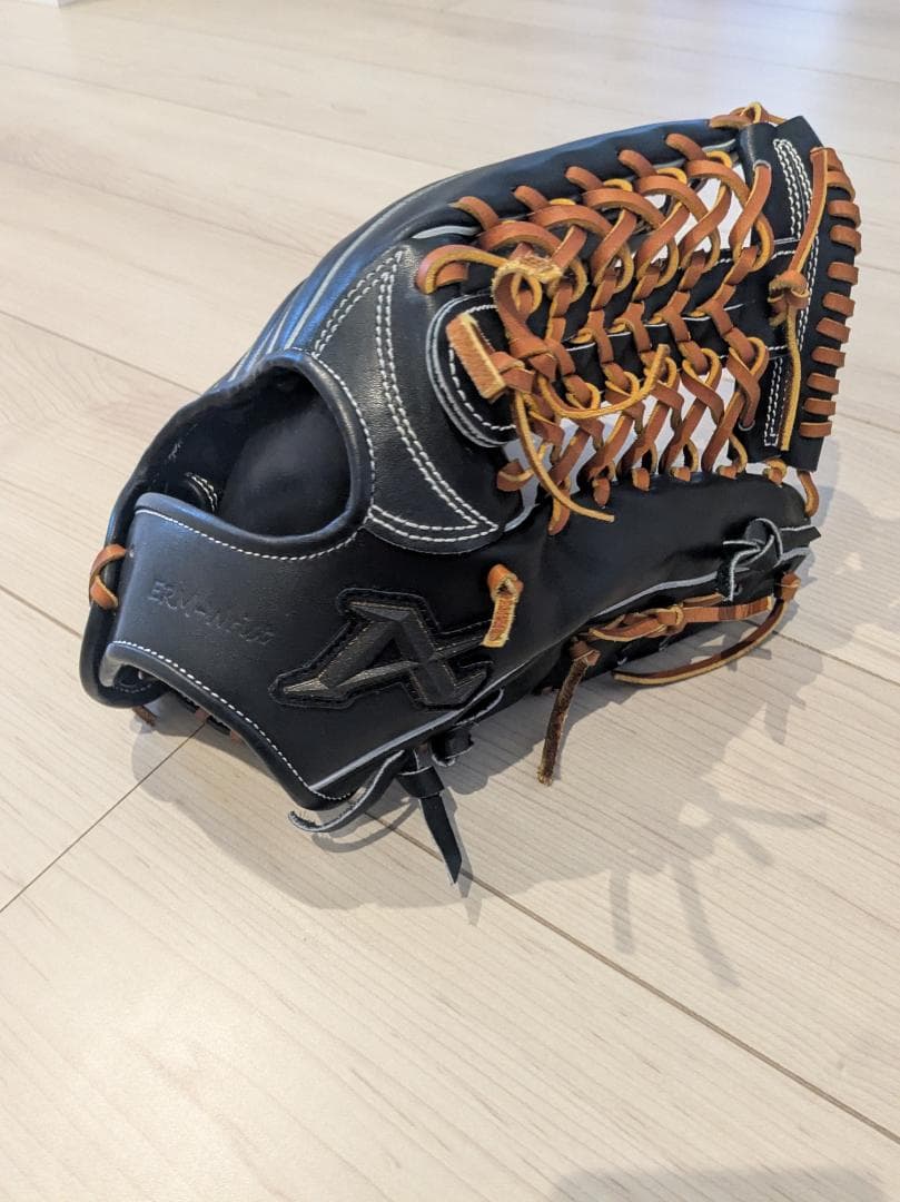 ATOMS 硬式グローブ (ERM リスト) 外野手用 APL-UR008+