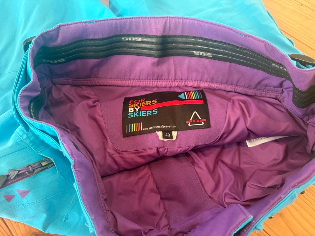 SOS スキーウェア　上下セット