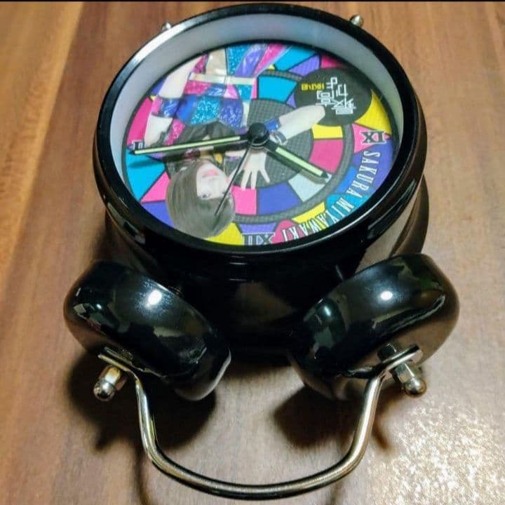 元 HKT48　宮脇咲良　目覚まし時計　ボイスクロック　置き時計　ルセラフィム