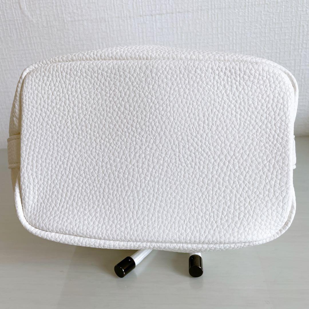 1PIU1UGUALE3 GOLF　カートバッグ　巾着バッグ　ラウンドバッグ　白