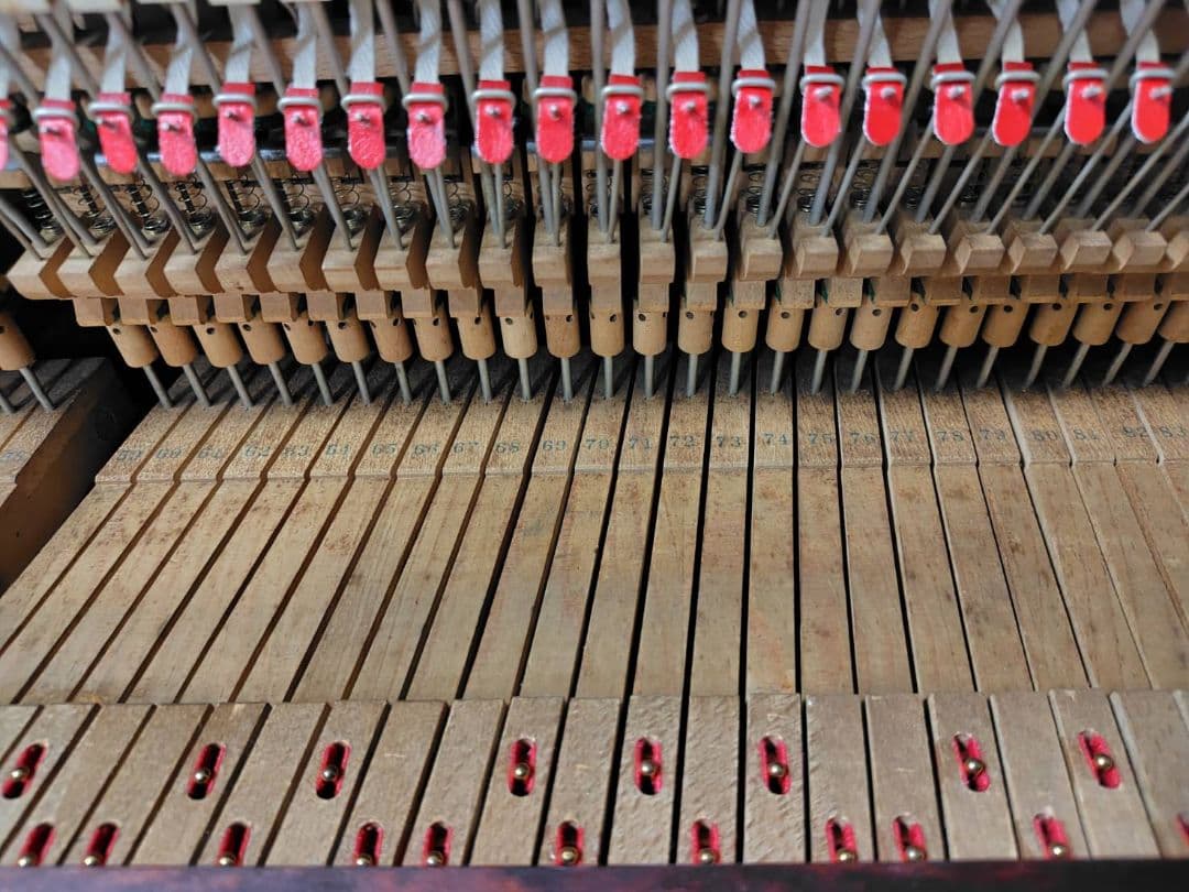 お年玉値下げ！YAMAHA　アップライトピアノ　U1D