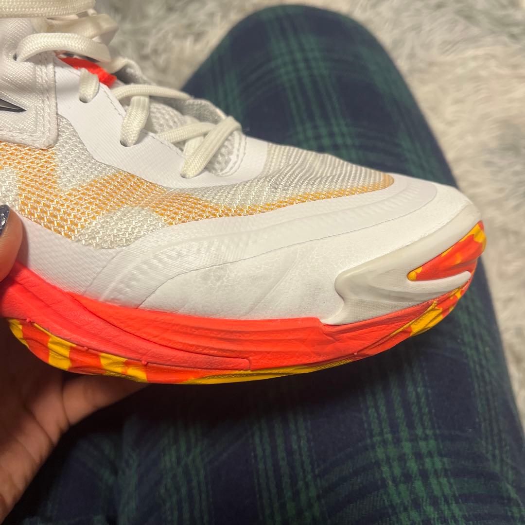 バレーボールシューズ(Mizuno Enerzy XP)