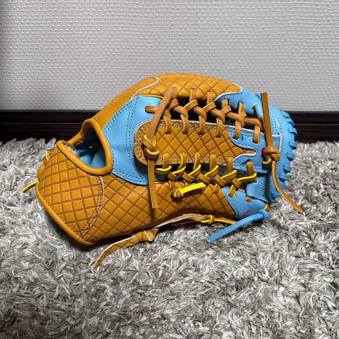【再出品】アイスクリームグローブ 硬式外野手用