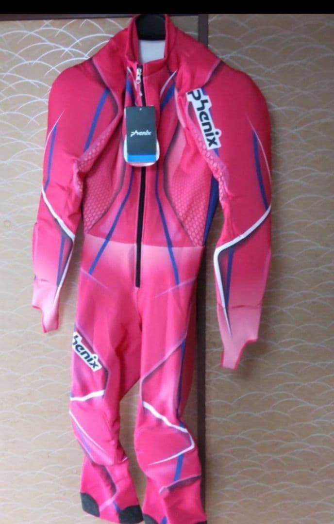 p-5 新品タグ付き PHENIX FIS 対応ワンピース