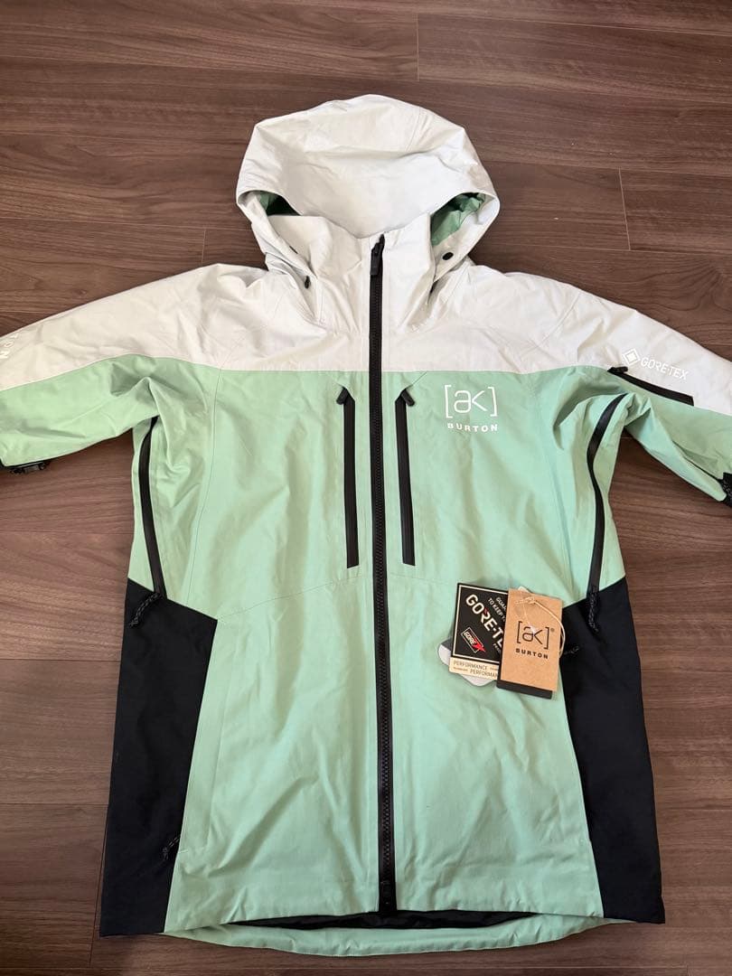 【新品】Burton スノーボードジャケット ミントグリーン
