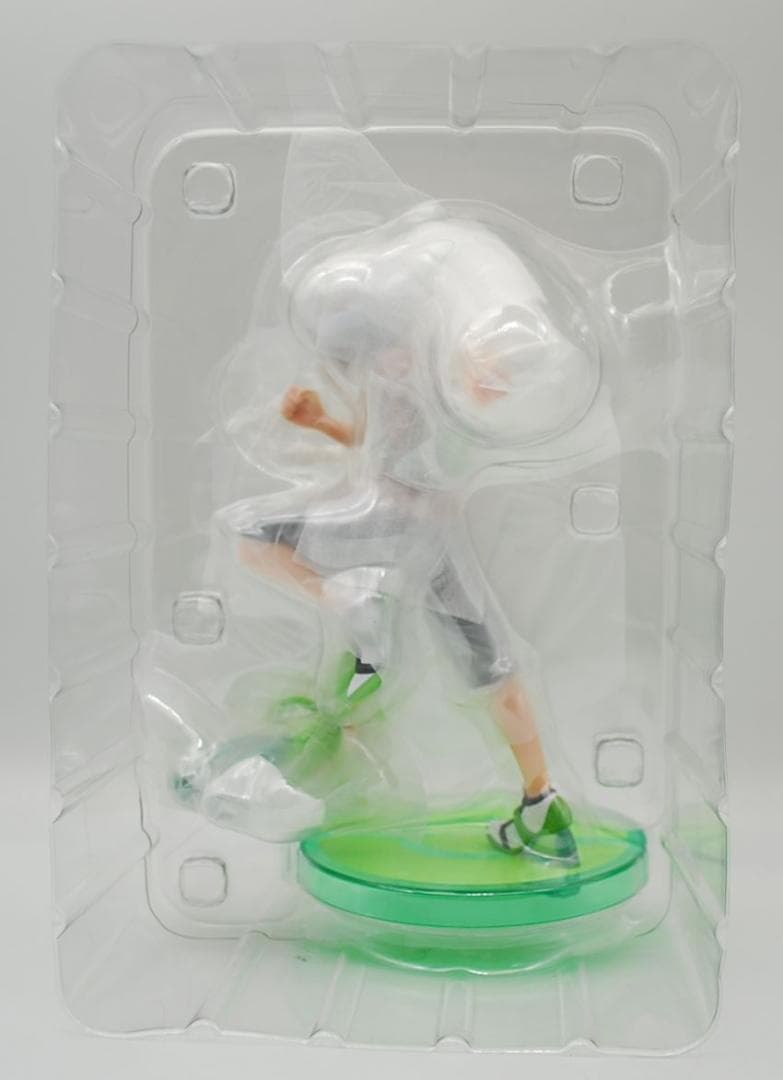 ARTFX J ポケットモンスター ユウキ with キモリ 1/8 フィギュア