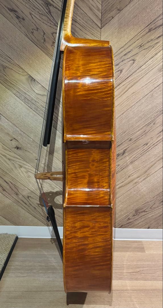 チェロ【手渡し限定】