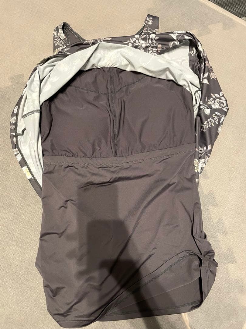 【交渉歓迎】SUKALAヨガウェア３点セット・水素水バッグ付