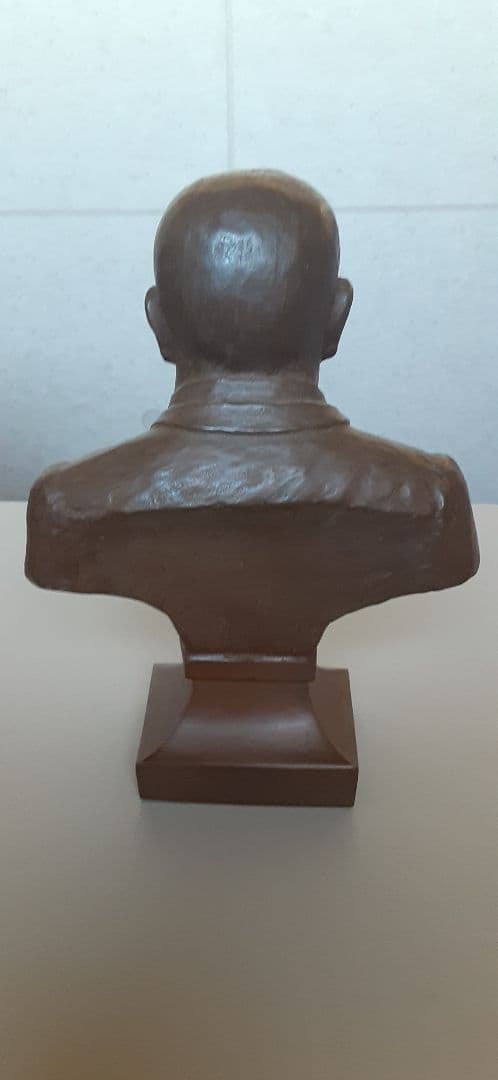貴重。箱つき珍しい昭和レトロヴィンテージ銅像 値段交渉可。