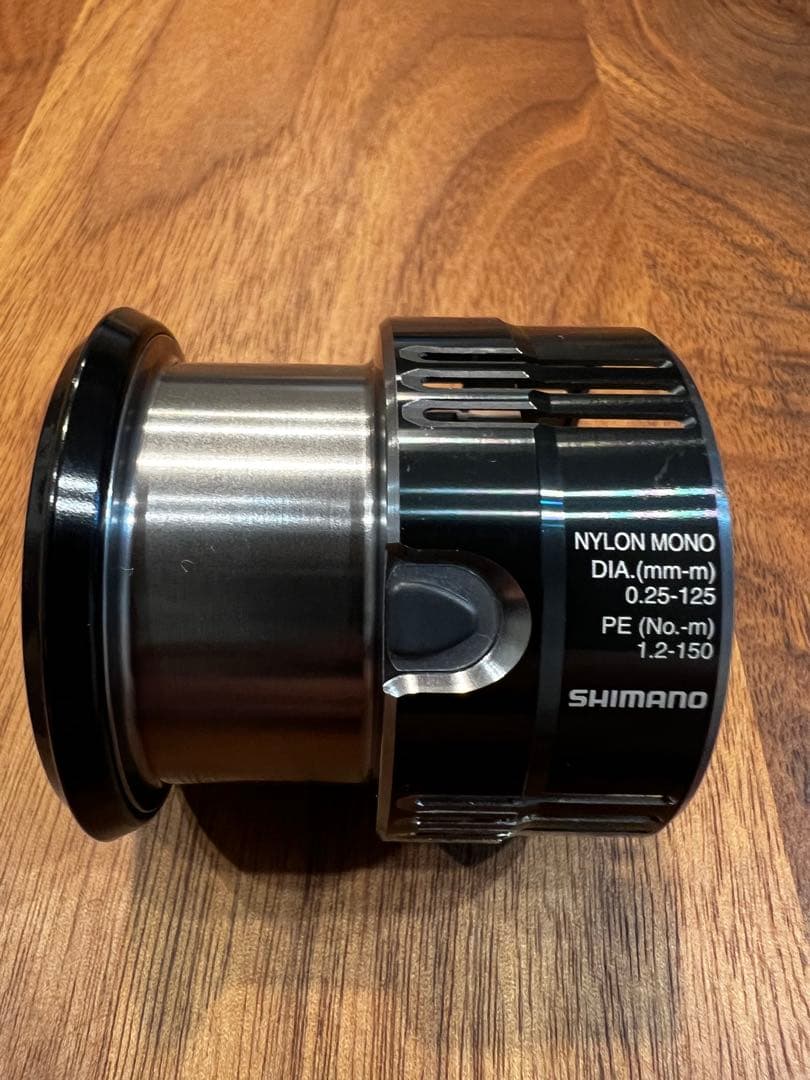 SHIMANO　19ヴァンキッシュ2500SHG & C3000MHGスプール