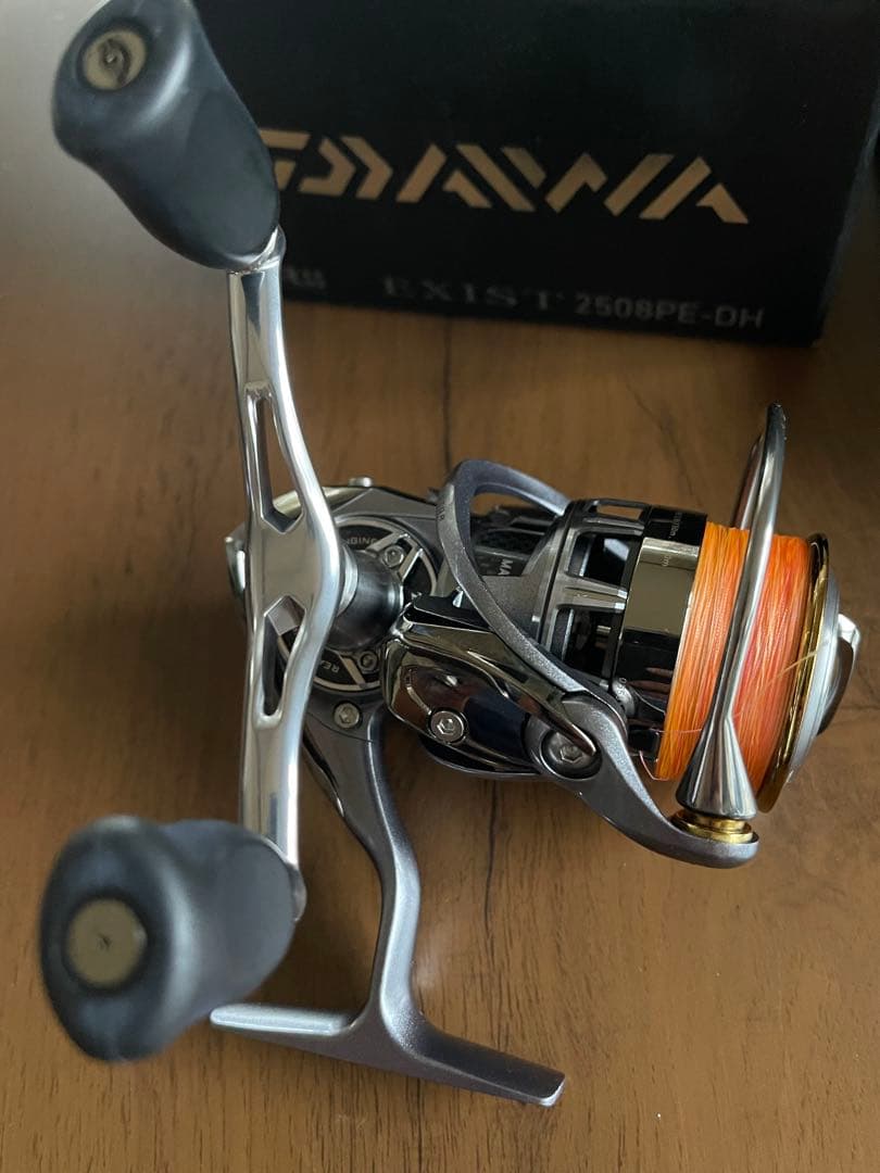 [美品]Daiwa Exist 2508PE-DHスピニングリール