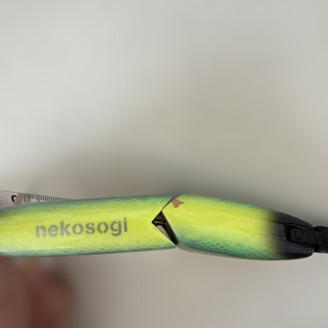 （希少）ウッドnekosogi ビッグベイトルアー グリーン