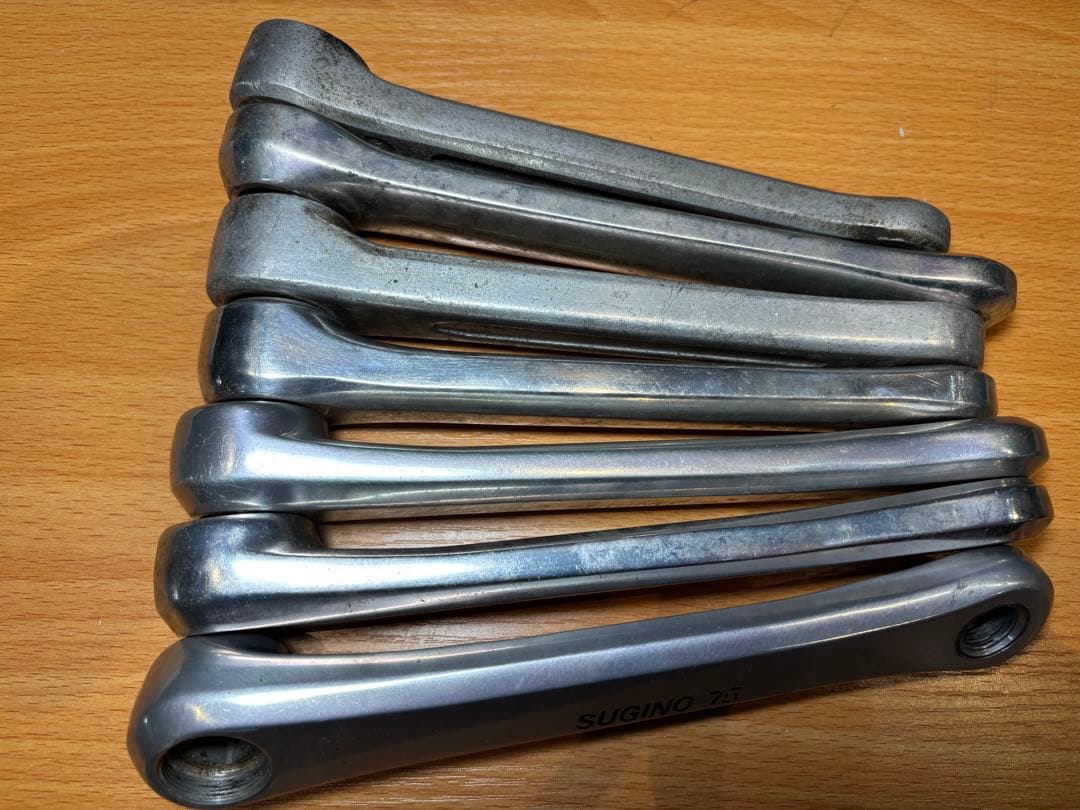 f*h様 自転車パーツ　まとめ売り　クランク