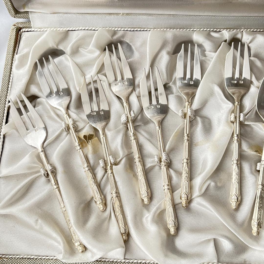 【SFAM】 ロシア様式のケーキフォーク 12本組 仏蘭西 14cm ケース