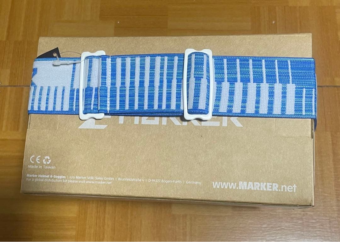 新品MARKER16:10+ホワイト偏光レンズメガネ可スペアケース付38%OFF