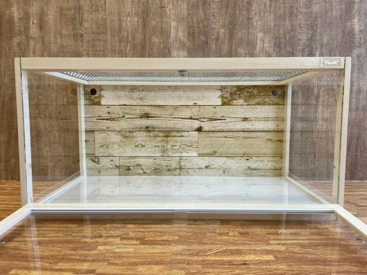 FandK爬虫類木製ケージ ハリネズミ仕様ホワイトカラー　800×450×450