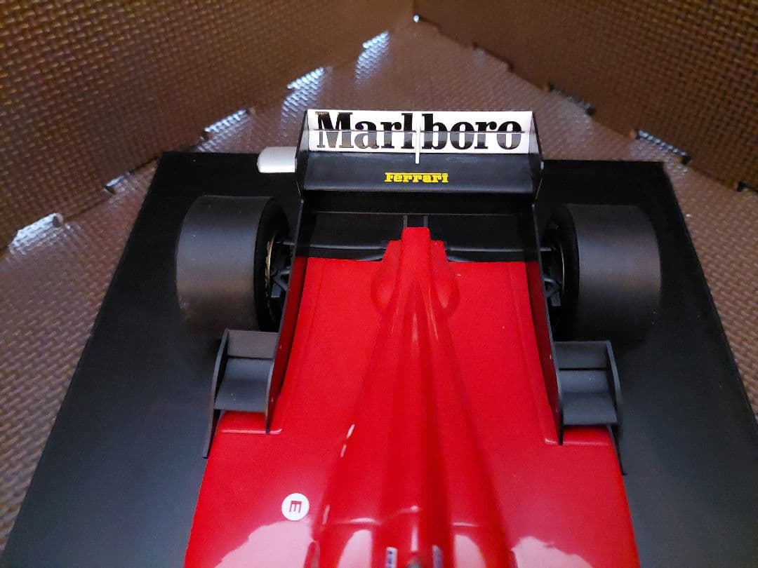 ミニチャンプス 1/12 フェラーリ F310/2 シューマッハー マルボロ