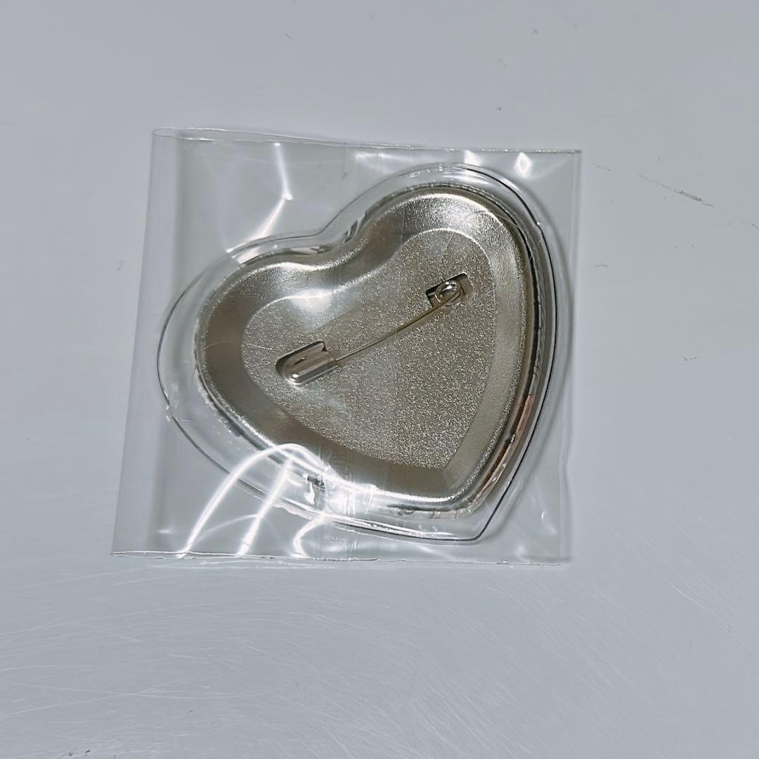 柳愛時 withU ハート缶バッジ