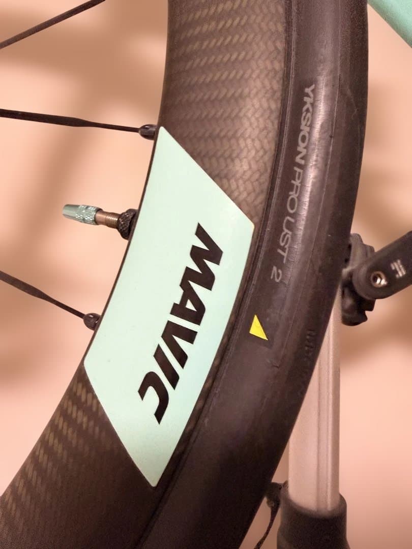 Bianchi オルトレXR3 (付属品一式)※現地引き取り可能な方。