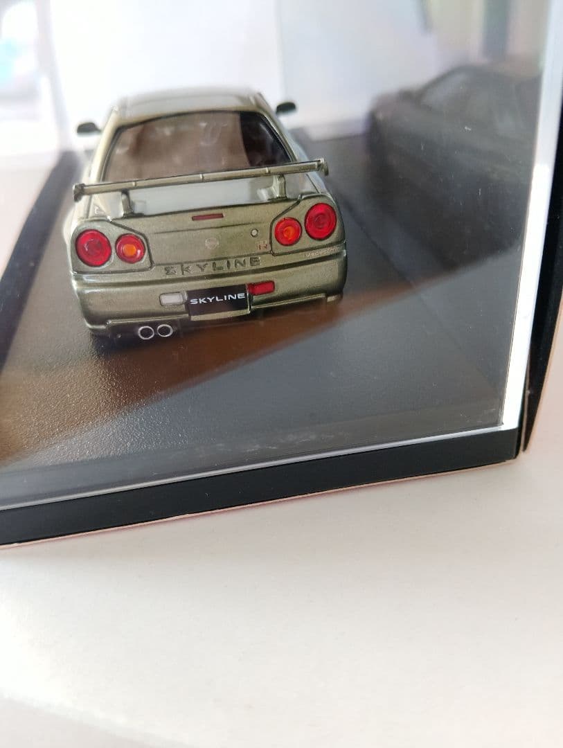 hpi MIRAGE スカイライン GT‐R ニュル R34 ミニカー　1/43