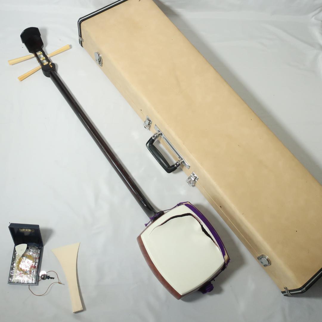 三味線 紅木 細棹 撥 予備弦 ハードケース付 和楽器
