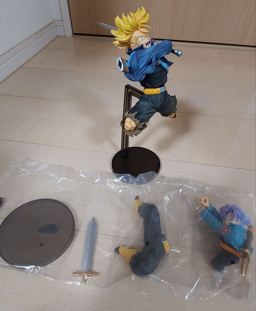 ドラゴンボール　トランクス　フィギュア　セット