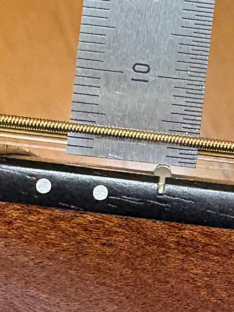 Taylor テイラー　アコースティックギター エレアコ　コブクロ　小渕健太郎