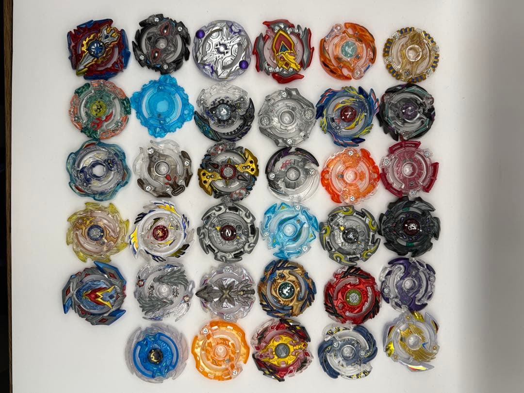 ベイブレード セット (パーツ多数)