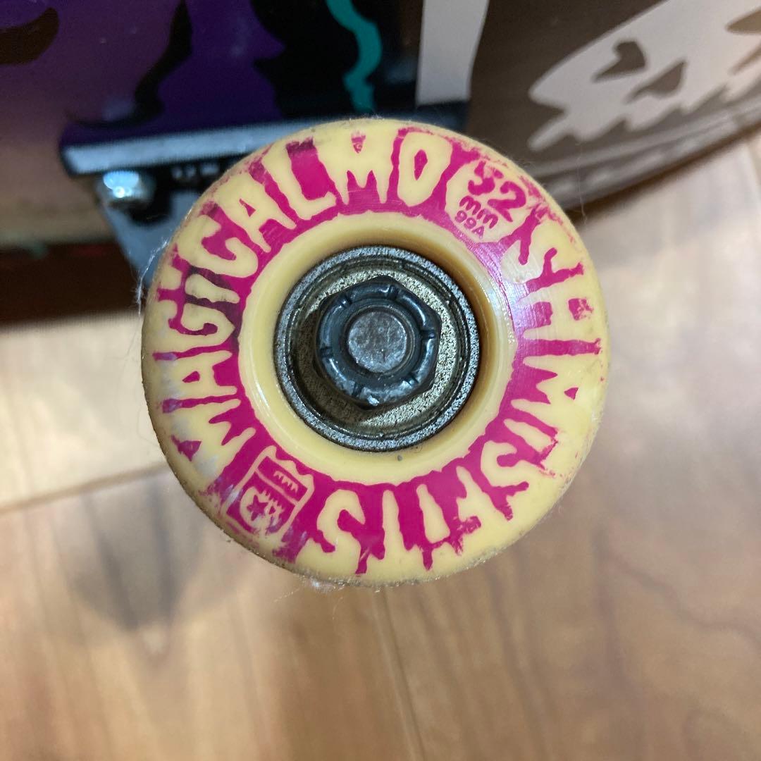 スケボー コンプリート マモミ MAGICAL MOSH MISFITS