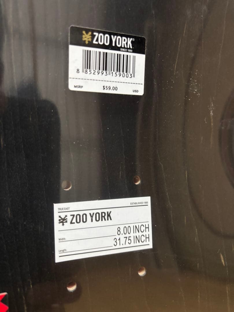ZOO YORK スケートボードデッキ 8.00インチ