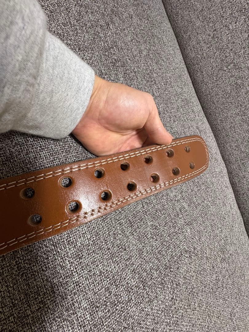 【あらら】ゴールドジム　プロレザーベルト　Ｍサイズ