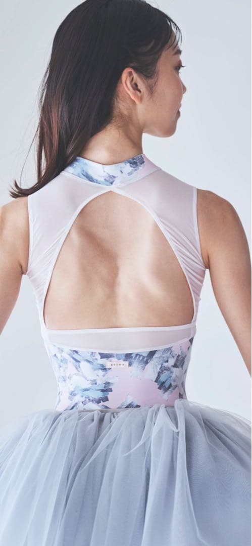 新品⭐︎stina スティナ　バレエレオタード　Mサイズ