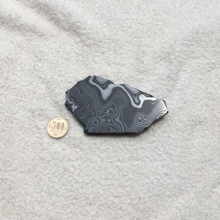 【レア】サイロメレーン 原石 片面研き 196g