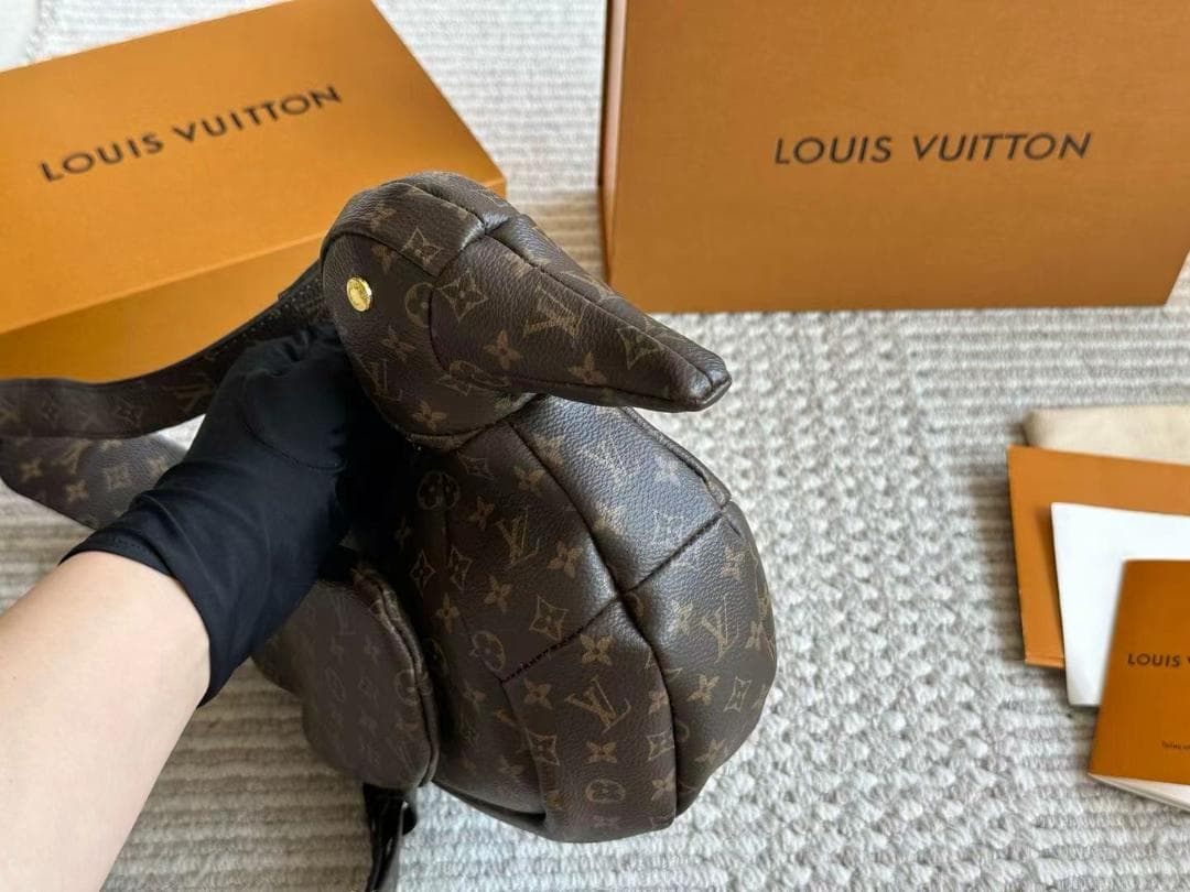 限定 アヒル型ショルダーバッグ