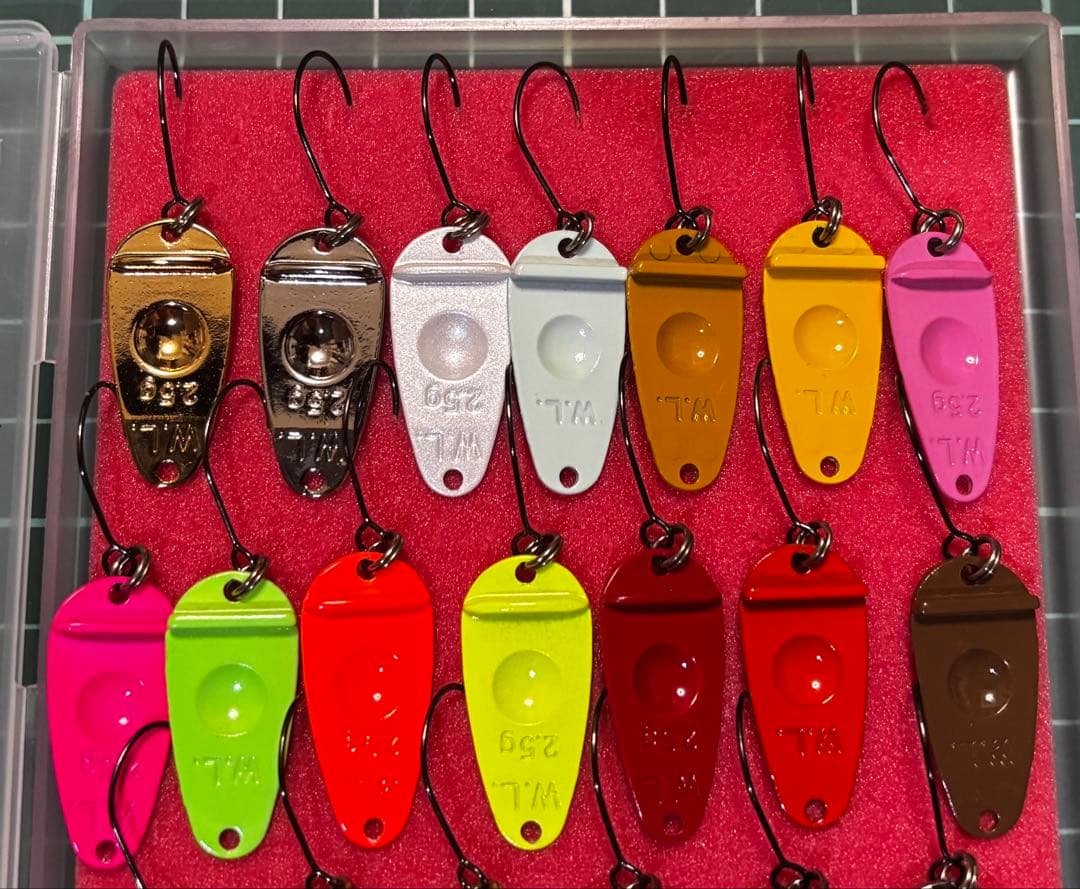 ウォーターランド　W.L ゲータースプーン２.５g ３１枚 スプーンセット