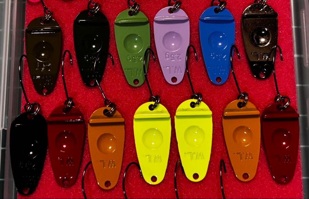 ウォーターランド　W.L ゲータースプーン２.５g ３１枚 スプーンセット