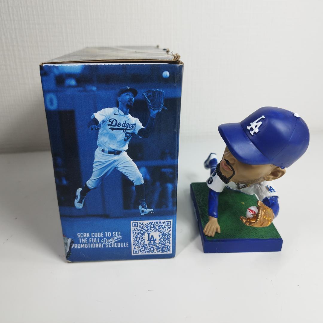 ムーキー ベッツ ボブルヘッド ゴールドグラブ賞 首振り人形 ドジャー I019