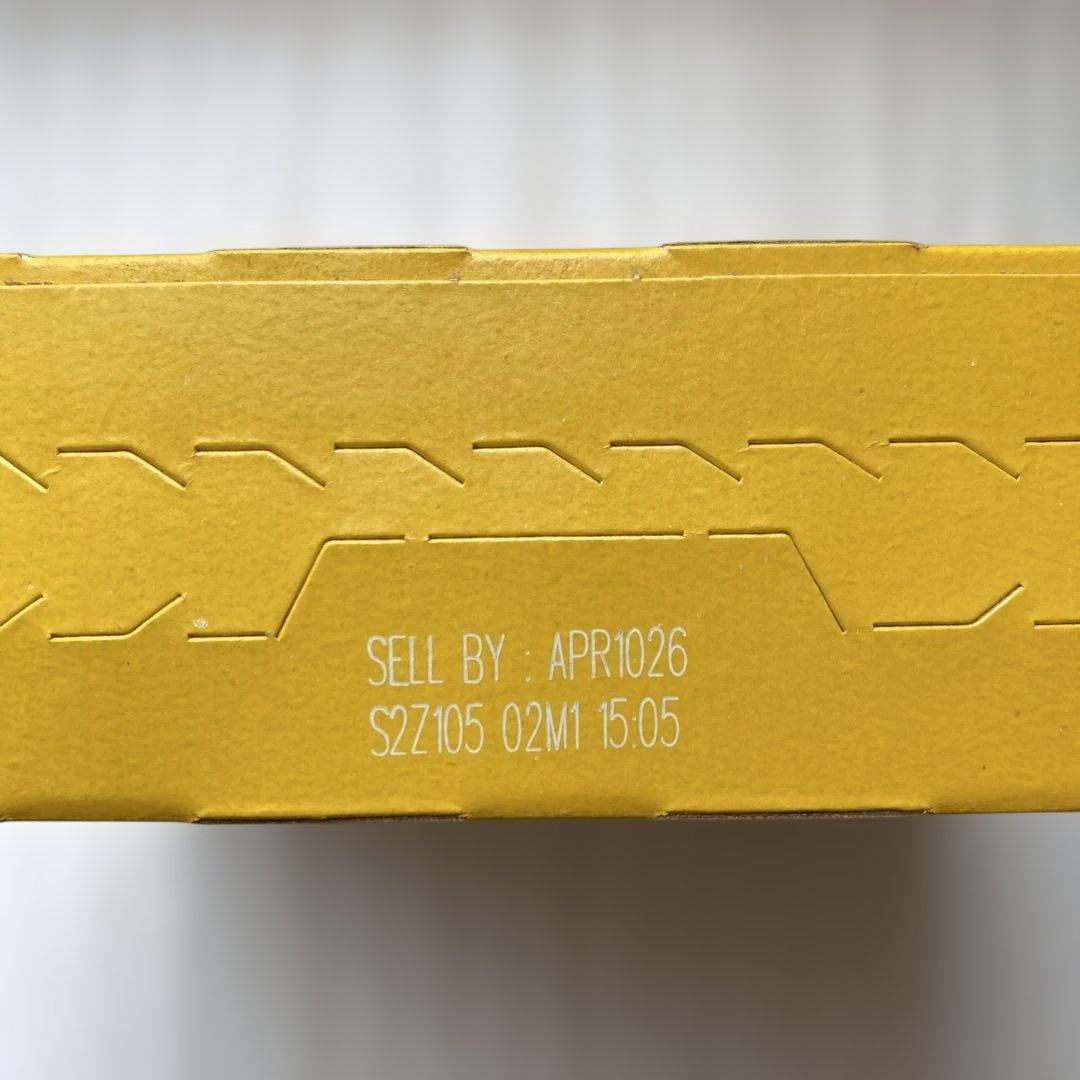 Kinder bueno キンダー　ホワイトチョコ&トレジョ＆リーセス計９点