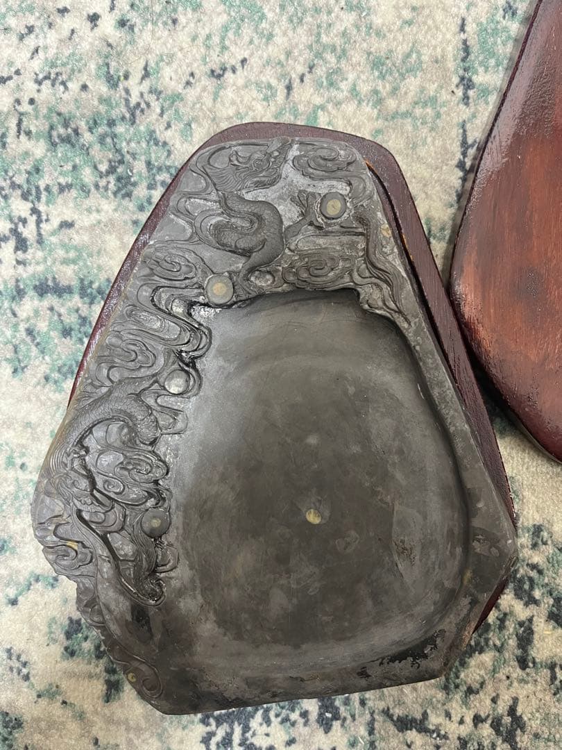 「早い者勝ち！」　硯　すずり　中国