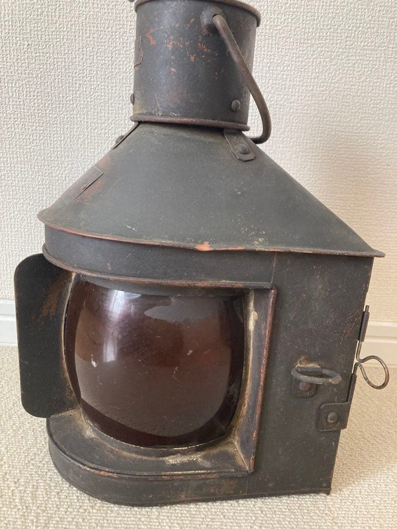 ヴィンテージ風金属製ランタンジャンク