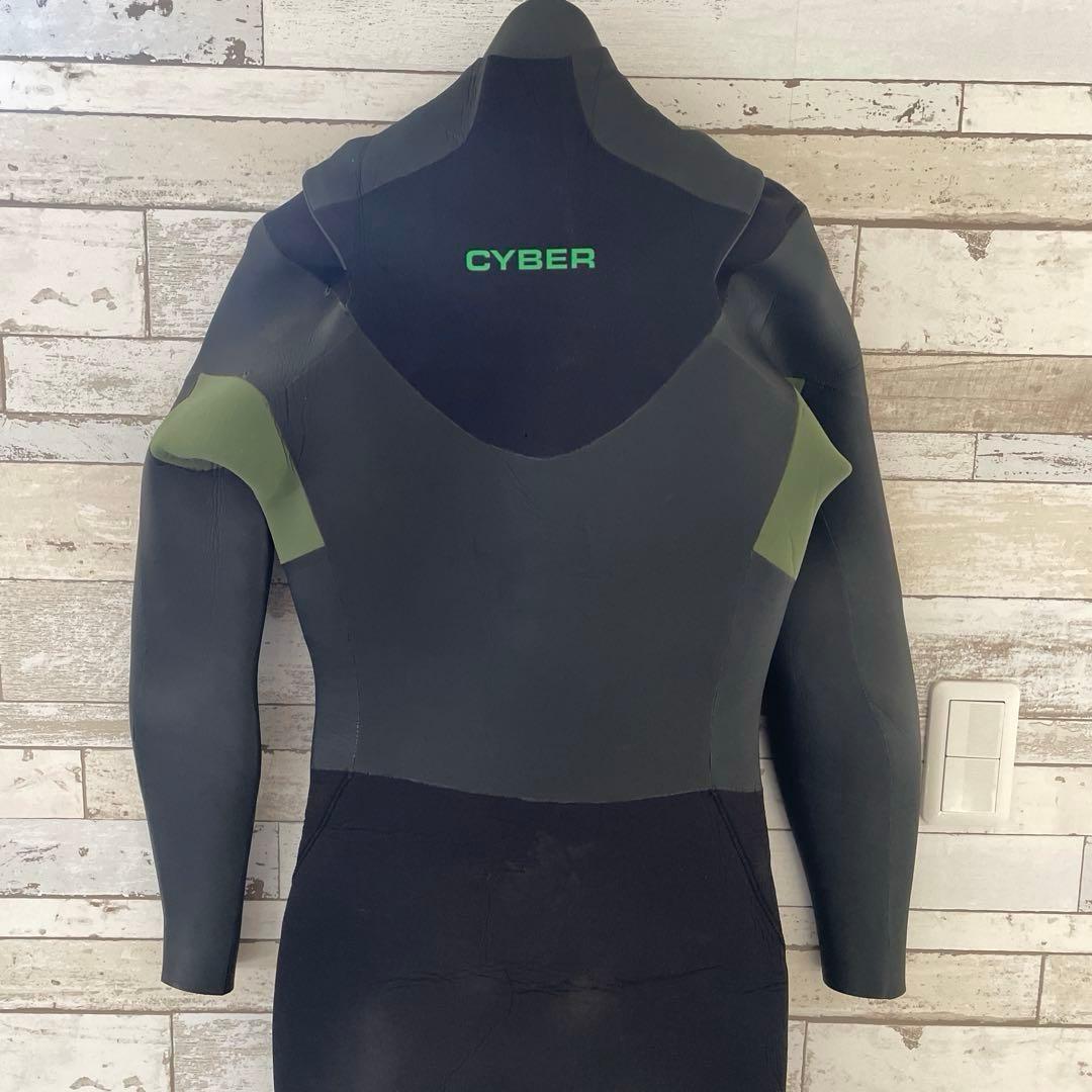 【メンズ ML 170cm】CYBER セミドライ 61kg 5/3ミリ