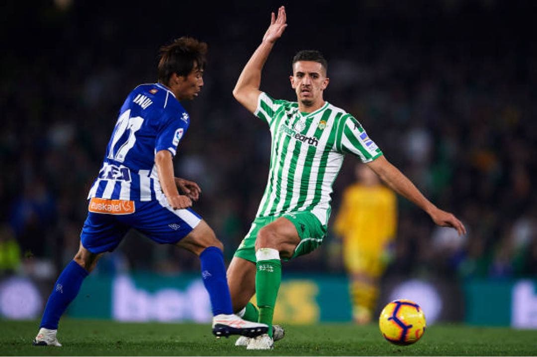 乾貴士　ユニフォーム　アラベス　ラリーガ　18/19（H）