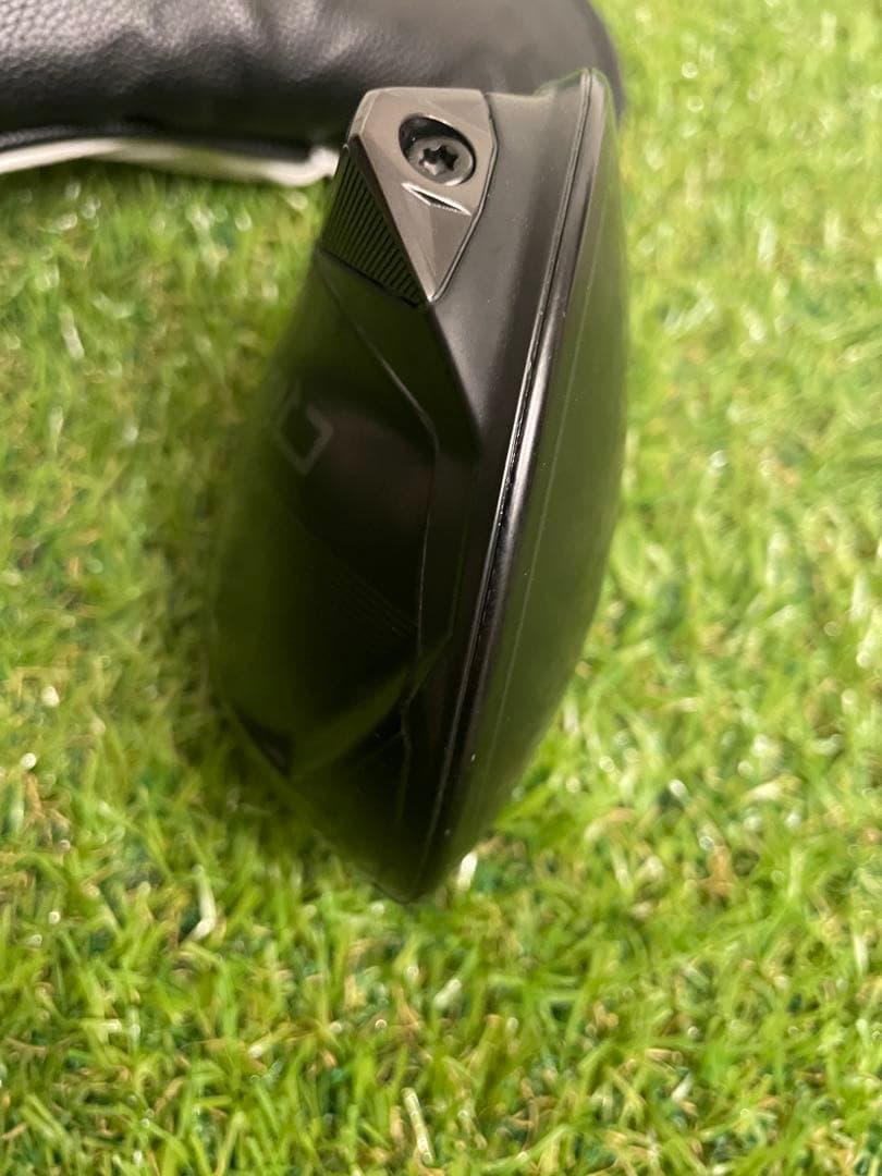 テーラーメイド Qi10 ドライバー 10.5 デザイナー ブラック　カバー付属