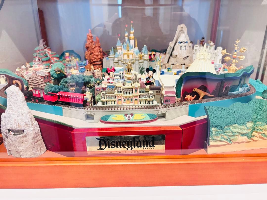 【送料込み】デアゴスティーニ　マイディズニーランド　ジオラマと台座のセット